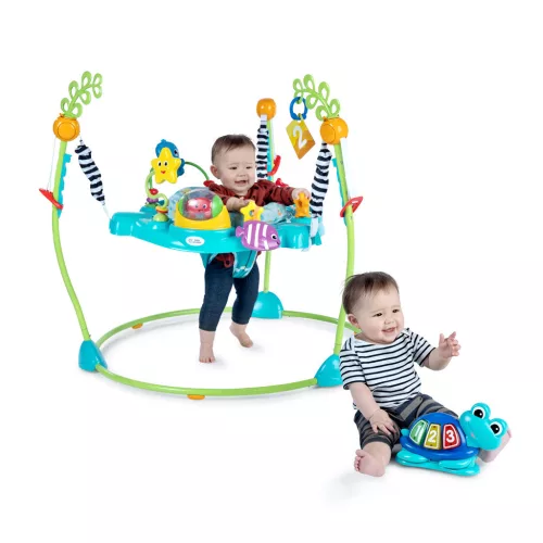 Baby Einstein Ugráló/Tevékenységi központ 2 az 1-ben Curiosity Cove™ 6 hónapos kortól 11 kg-ig